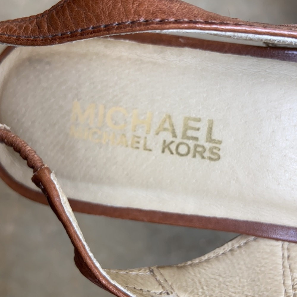 Michael kors heels - Picture 6 of 8